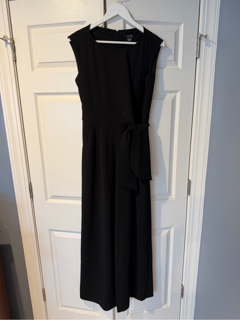 Tahari Black Sleeveless Tie-Waist Jumpsuit